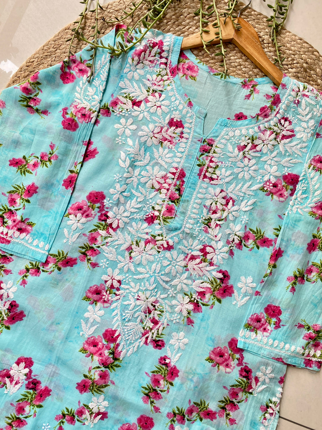 Sky Dvita Mulmul Chikankari Floral Women's Long Kurta
