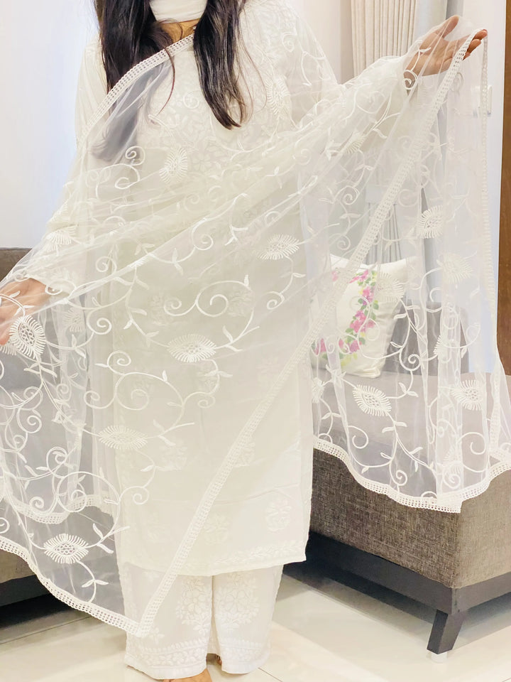 White Jaal Aari Soft Net Women's Dupatta
