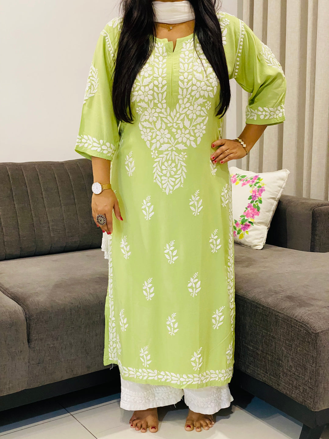 Pista Falak 3D Chikankari Hand Embroidery Design Rayon Womens Kurta