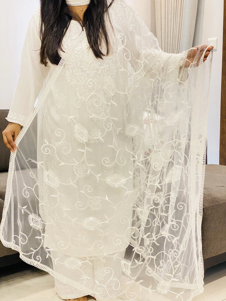 White Jaal Aari Soft Net Women's Dupatta