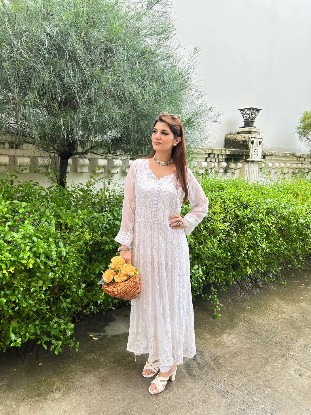 Tara Resham Chikankari Hand Embroidered Women's Yog Anarkali Kurta - White